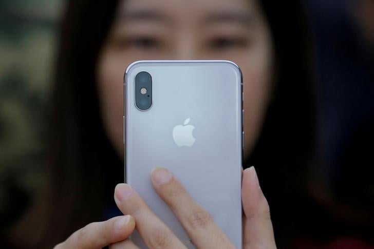 Apple doit traiter le probleme de la dependance des jeunes aux iphone