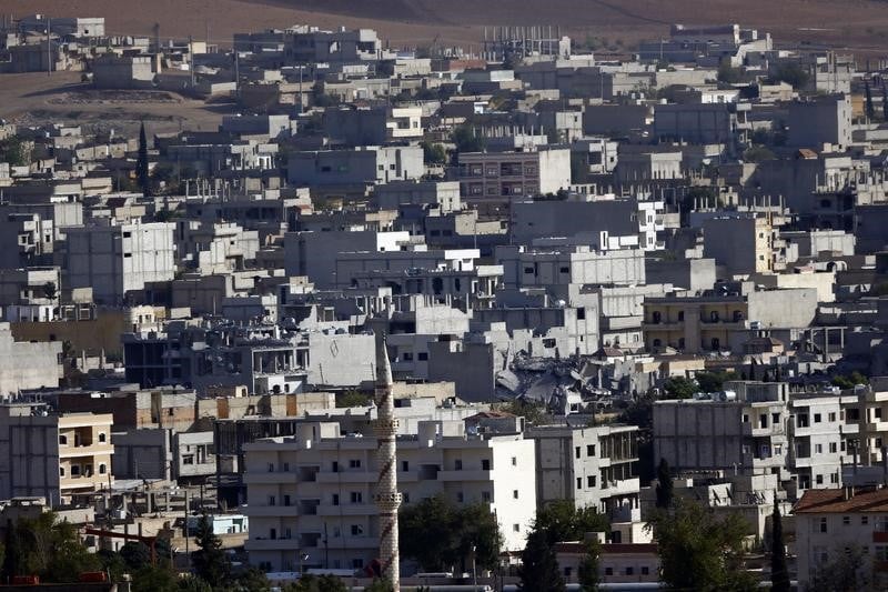 Les frappes sur Kobani semblent plus efficaces, dit l'OSDH