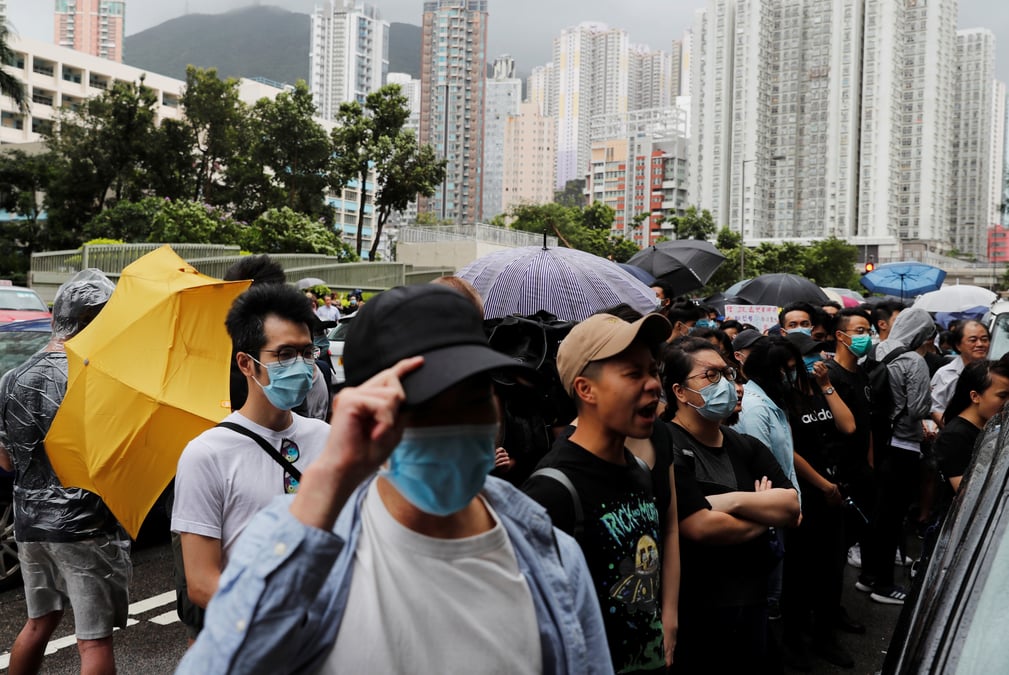 Hong kong: des fonctionnaires rejoignent la contestation