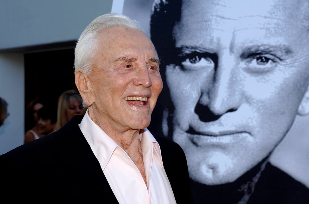 Deces de l'acteur americain kirk douglas a l'age de 103 ans