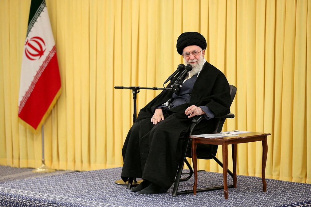 Photo d'archives du guide supreme iranien, l'ayatollah ali khamenei, lors d'une reunion a teheran