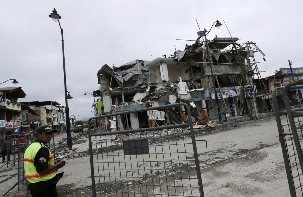 Le bilan du seisme en equateur s'aggrave 