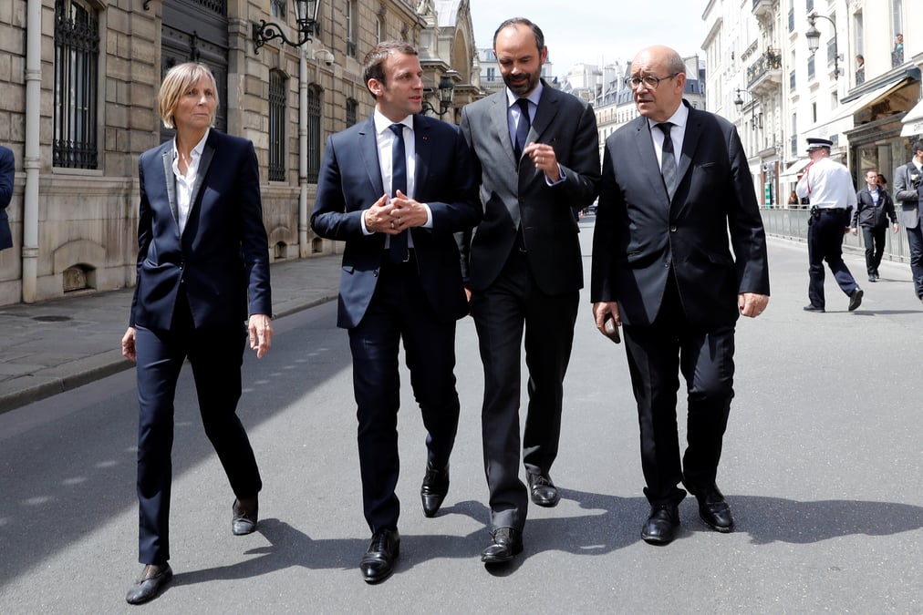 Macron et philippe veulent mener six reformes sociales en 18 mois