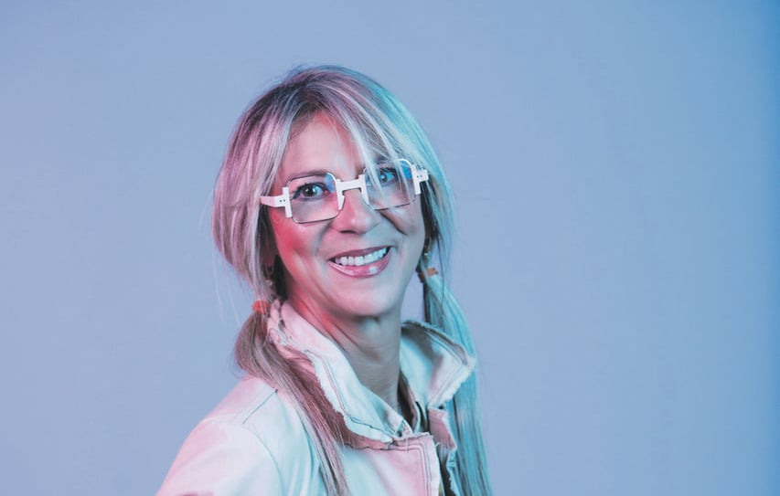 Sabine Bégault habille le nez de Brigitte Macron et de François Hollande.