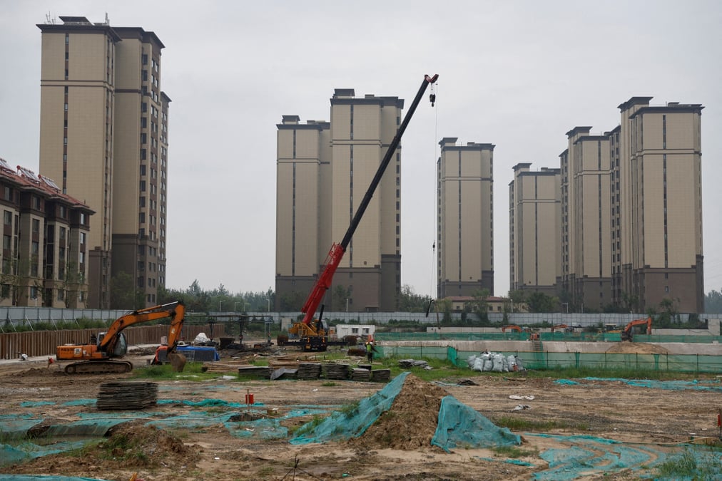 L'énorme dette d'Evergrande a contribué à l'aggravation de la crise du marché immobilier en Chine, faisant craindre un temps une contagion mondiale.