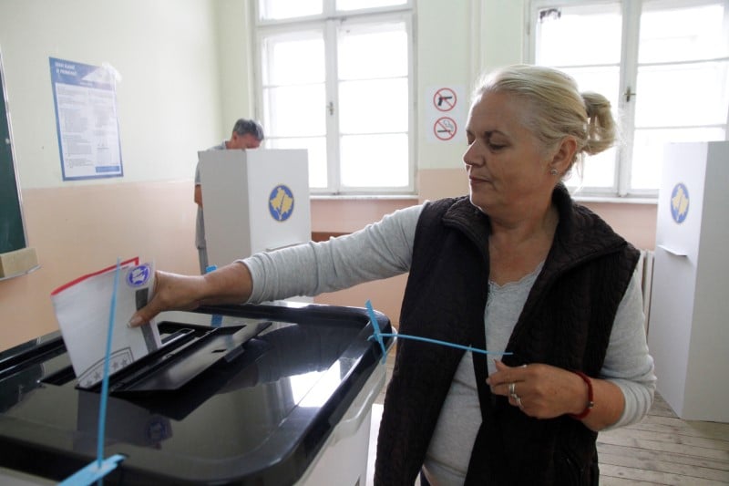 Legislatives anticipees au kosovo apres une campagne axee sur l'economie