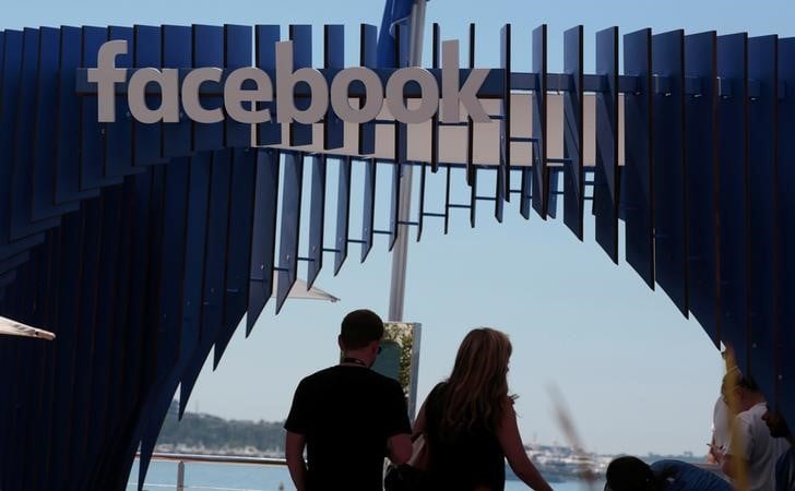 Facebook lance une plate-forme de petites annonces