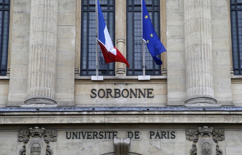 Le gouvernement somme de modifier l'acces a l'universite
