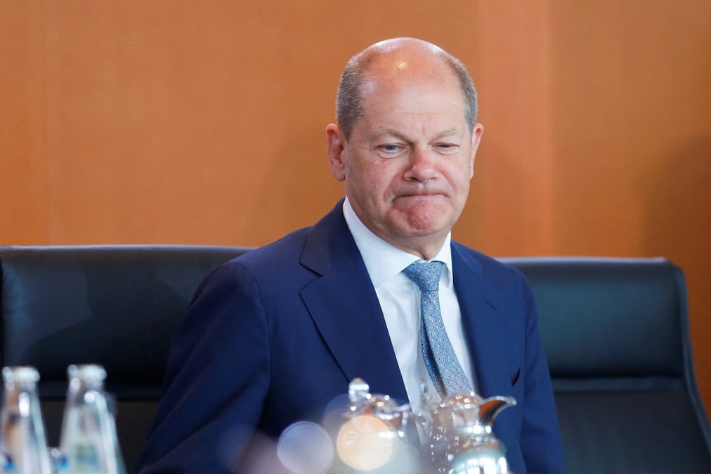 Poutine ne dictera pas les termes de la paix en ukraine, dit scholz