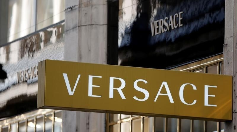 Versace remplace son administrateur delegue 