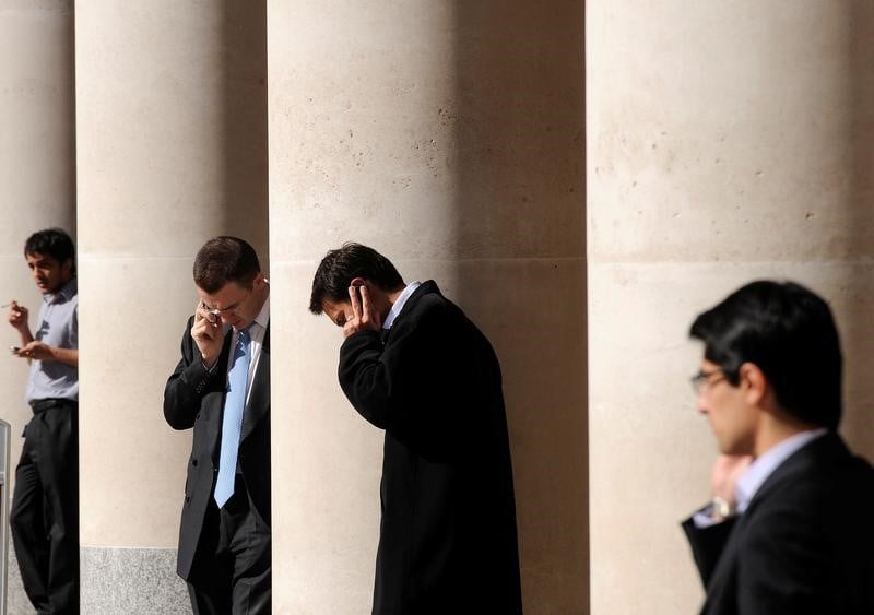 Tres haut debit: l'etat appelle les operateurs a accelerer