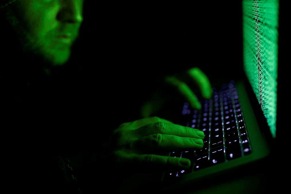 Depot d'un texte pour sanctionner la haine sur internet