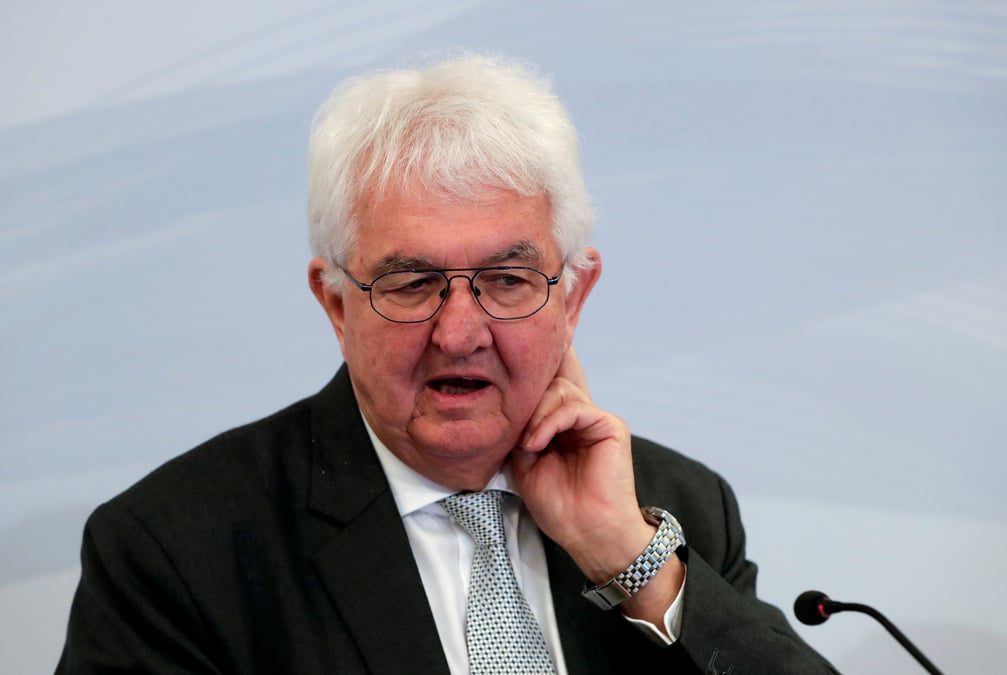 L'inflation pourrait conduire la bce a resserrer plus rapidement sa politique, dit holzmann