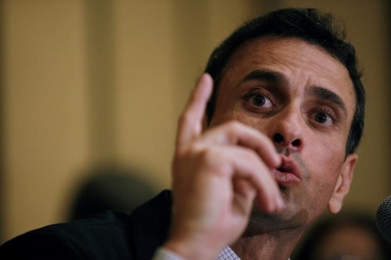 L'opposition venezuelienne se dit harcelee par des gangs a la solde du president