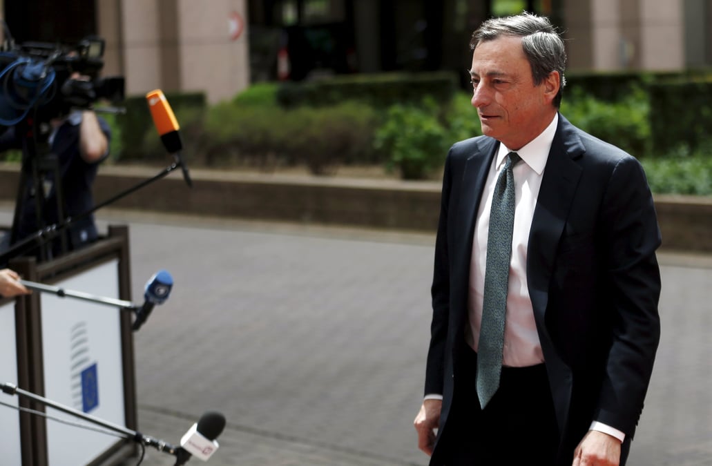 Mario draghi demande aux membres de la zone euro de s'unir pour reformer