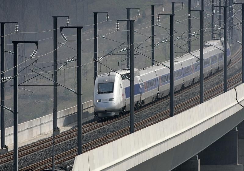 Paris-strasbourg en moins de deux heures
