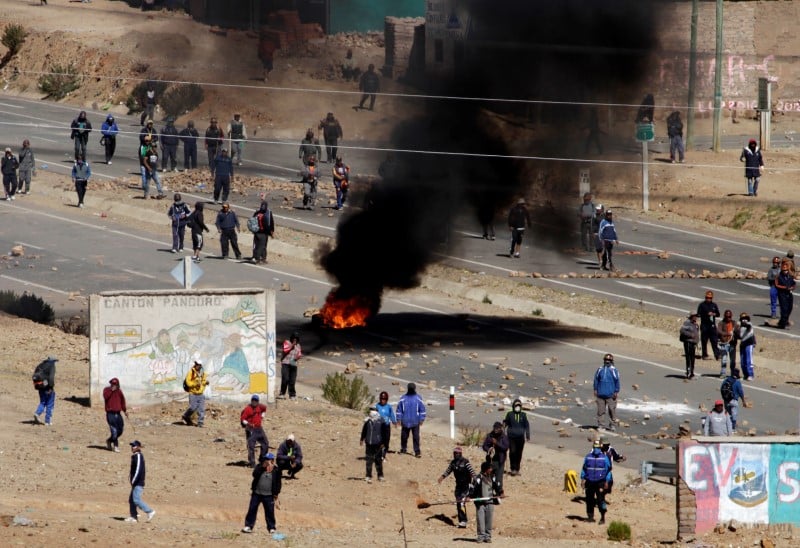 Un ministre adjoint assassine en bolivie par des manifestants