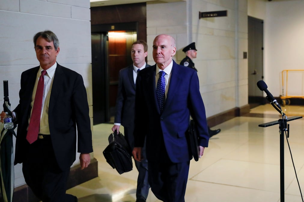 Usa/"impeachment": la chambre publie la retranscription de temoignages