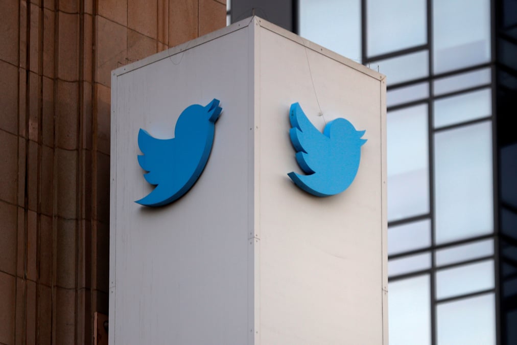 Le pdg de twitter defend le ban de trump mais y voit un dangereux precedent