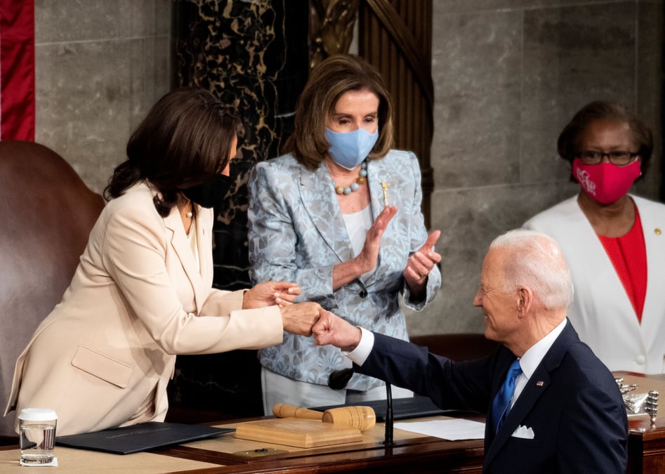 Usa: "il etait temps", biden brise un plafond de verre historique