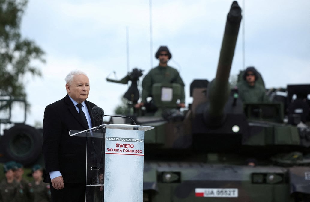 Conference de presse une semaine avant le defile de la journee nationale de l'armee a la base militaire de wesola, a varsovie
