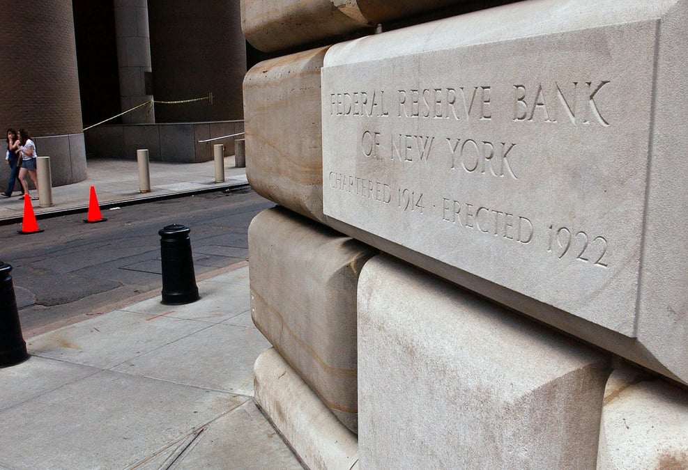 La federal reserve bank a new york