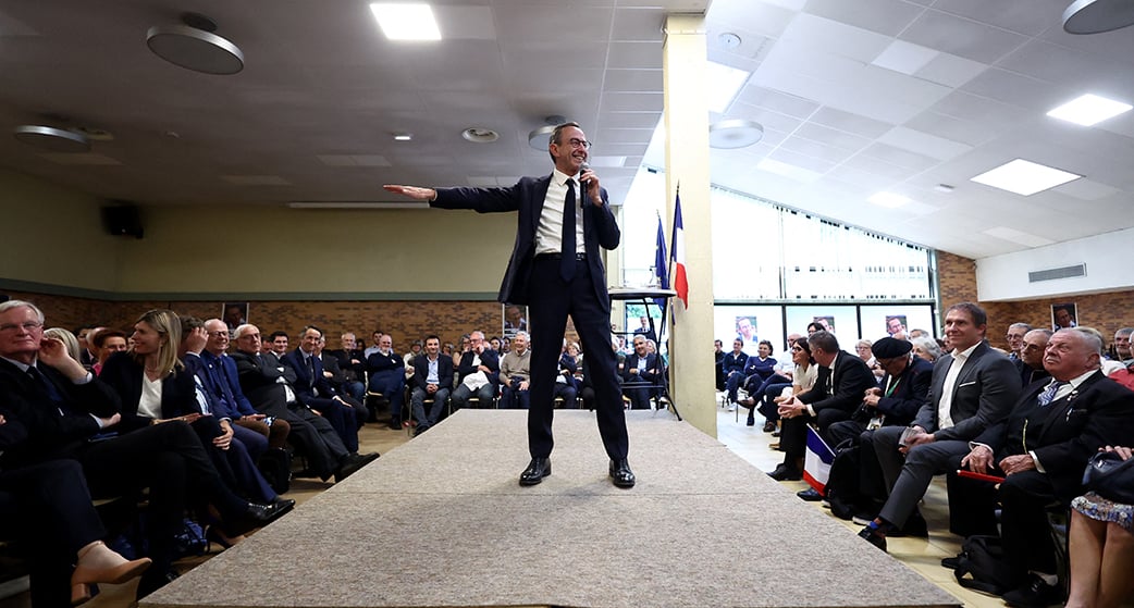 « En tant que gaullistes, nous devons être les premiers militants de la fierté française », assure Bruno Retailleau, ministre de l'Intérieur et candidat à la présidence de LR.
