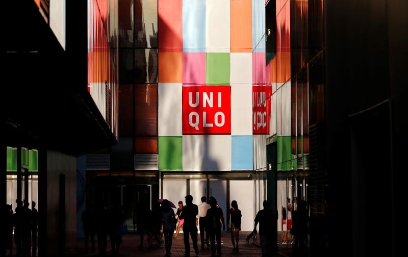 Fast Retailing, maison-mère d'Uniqlo, abaisse ses prévisions