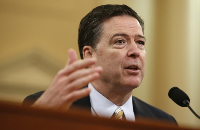 Le fbi enquete sur le role de la russie, confirme son directeur
