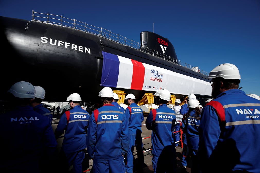 Naval Group devrait poursuivre son action d'amélioration continue de la compétitivité de ses offres et des programmes en cours d'exécution, tant domestiques qu'internationaux