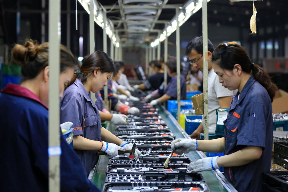 Chine: contraction de l'activite manufacturiere