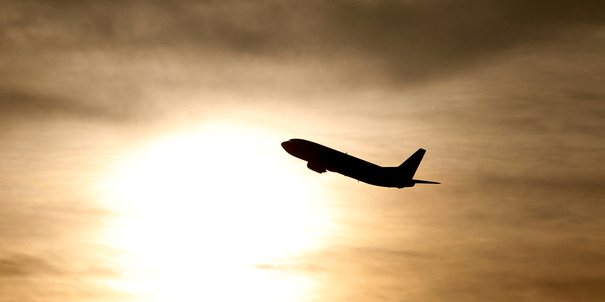 L'ue pourrait interdire l'ensemble de son espace aerien aux avions russes