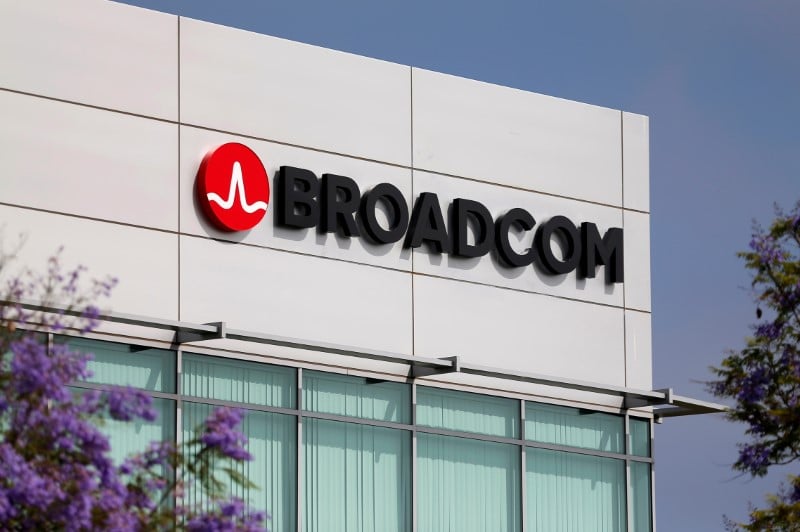 Broadcom reduit son offre sur qualcomm de 3 dollars par action