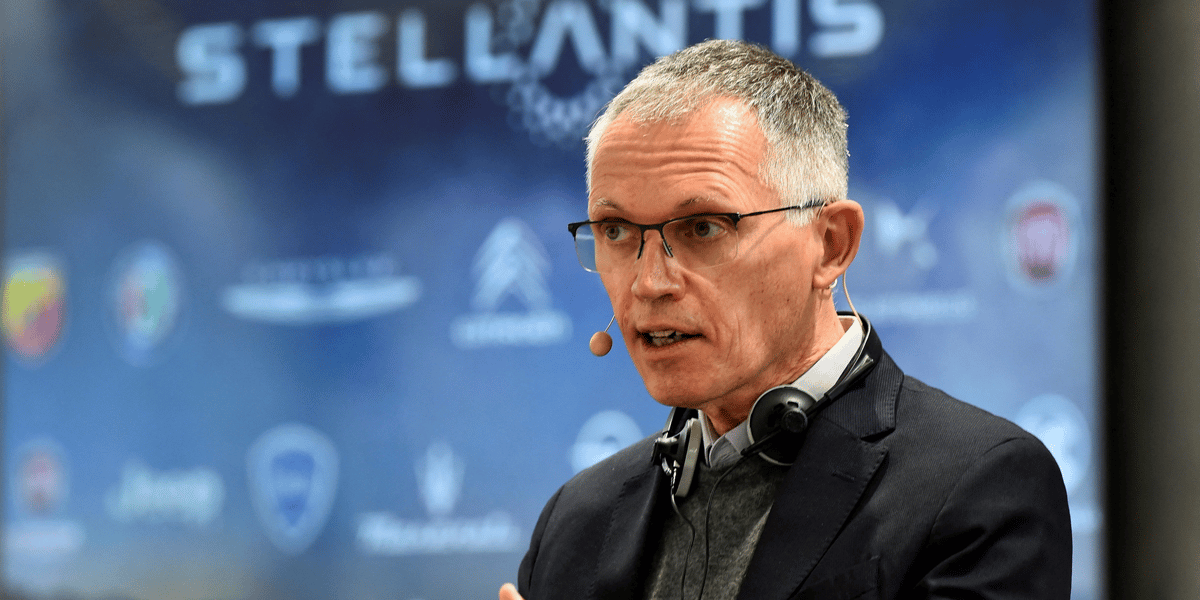 « Nous n'avons aucune intention de geler nos prix à des niveaux qui ne sont pas compétitifs », a déclaré Carlos Tavares lors d'une allocution aux médias à la suite de la présentation de ses résultats semestriels.