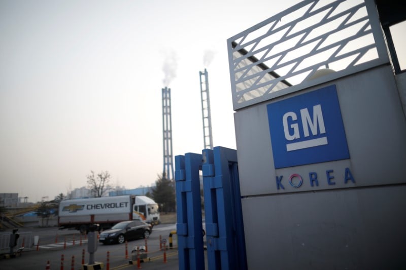 Coree du sud: gm et syndicats reprennent les negociations