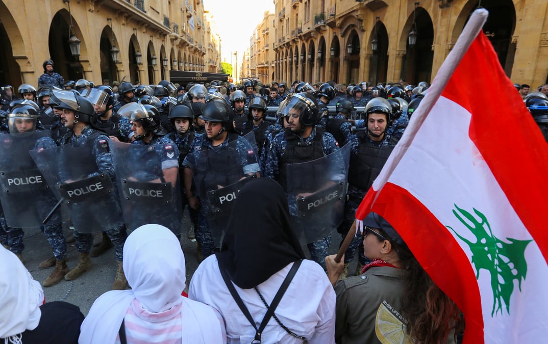 Echauffourees a beyrouth, session parlementaire reportee sine die