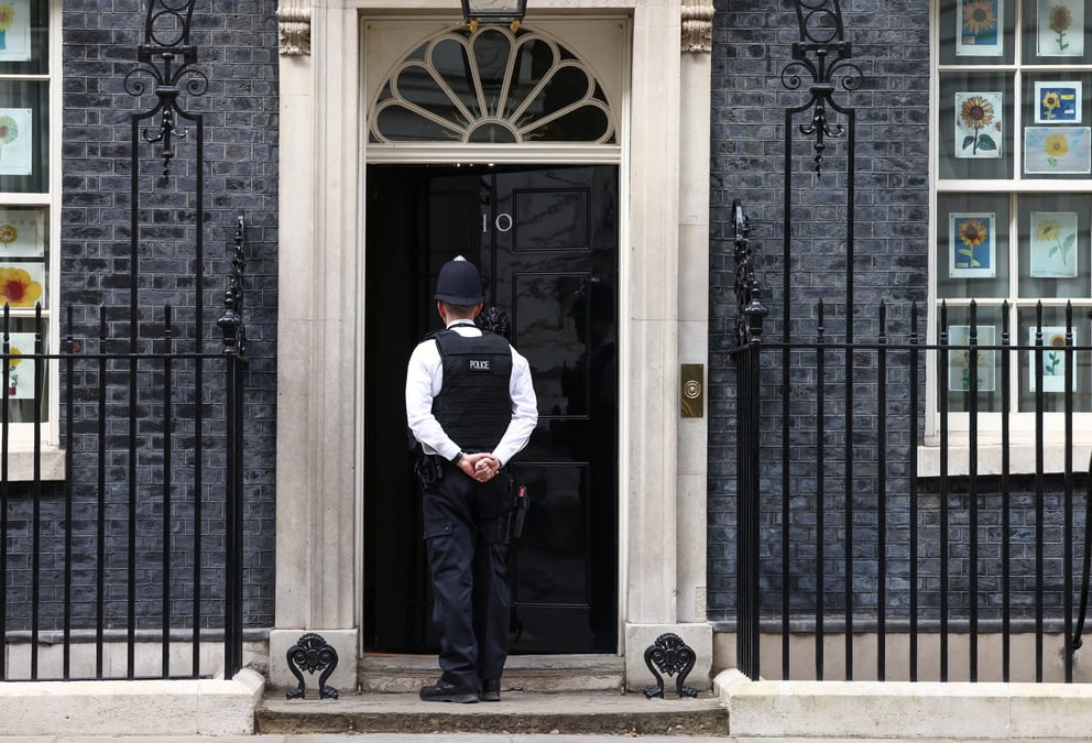 Sur une chaine russe, 2 britanniques captures demandent a etre echanges