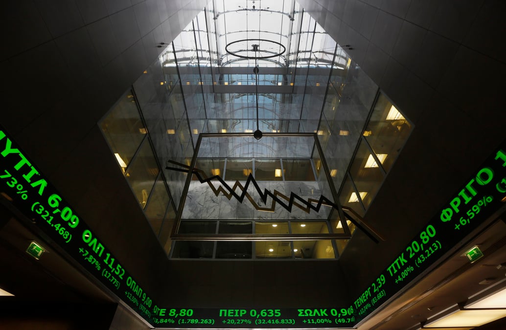 La bourse grecque ouvre en forte baisse