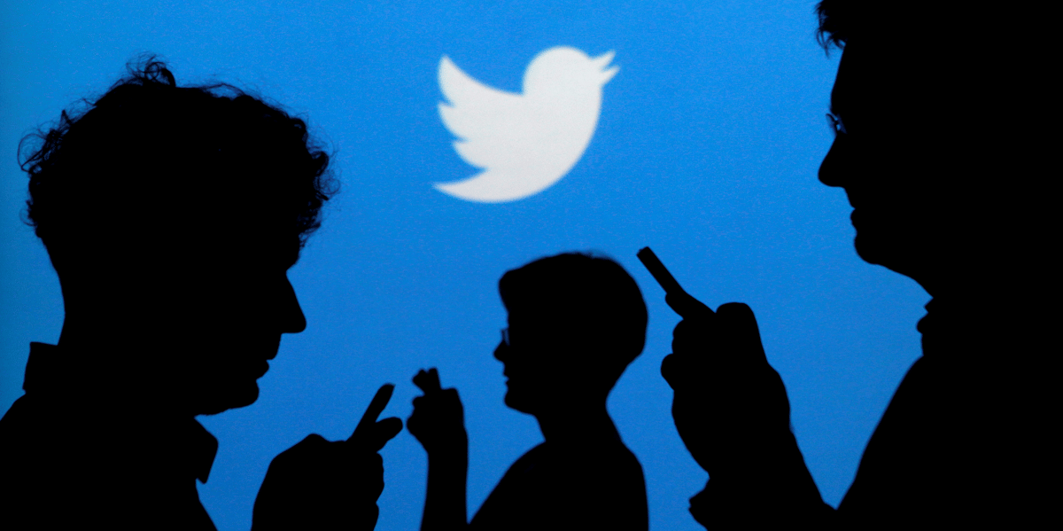 Twitter, logo, silhouettes, internautes, usagers, réseau sociaux,