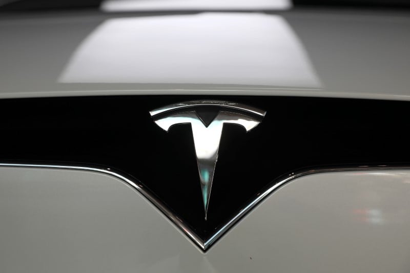Tesla: institutional shareholder services s'oppose a la reelection de deux administrateurs