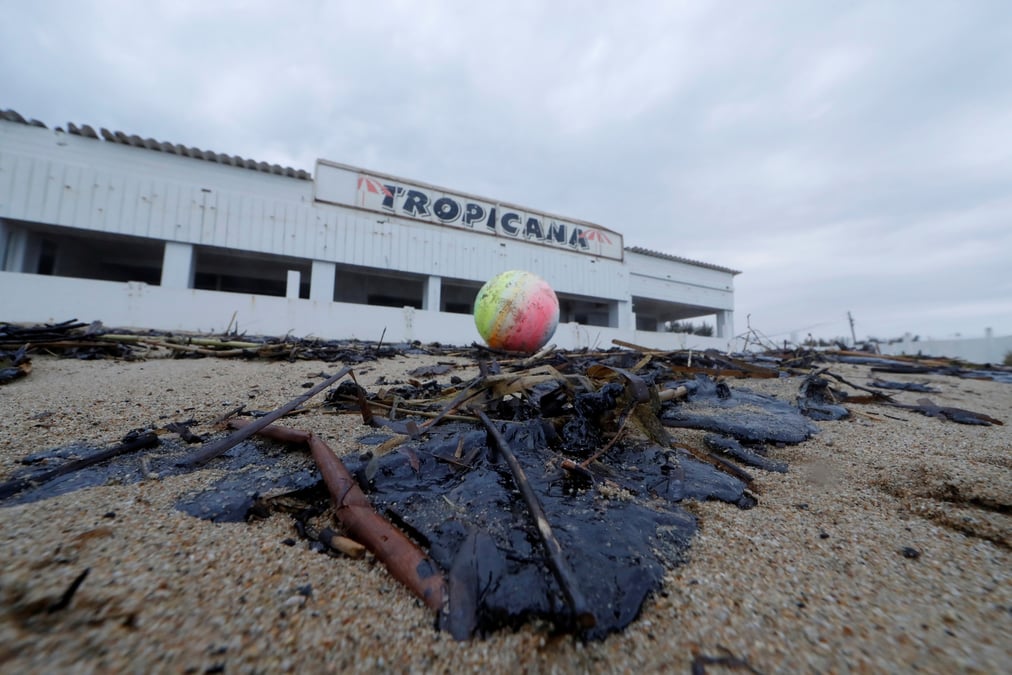 Le système Vigisat a permis de détecter 6.374 pollutions par hydrocarbures dans les eaux européennes allant de quelques dizaines de mètres à plusieurs dizaines de km
