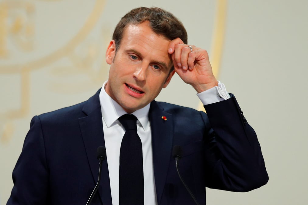 Macron "assume" le calendrier "serre" sur notre-dame