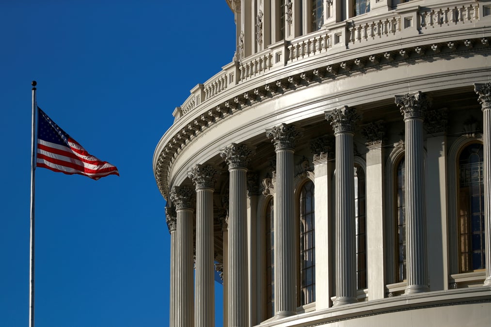Etats-unis: des senateurs democrates proposent un isf pour financer les plans d'investissement