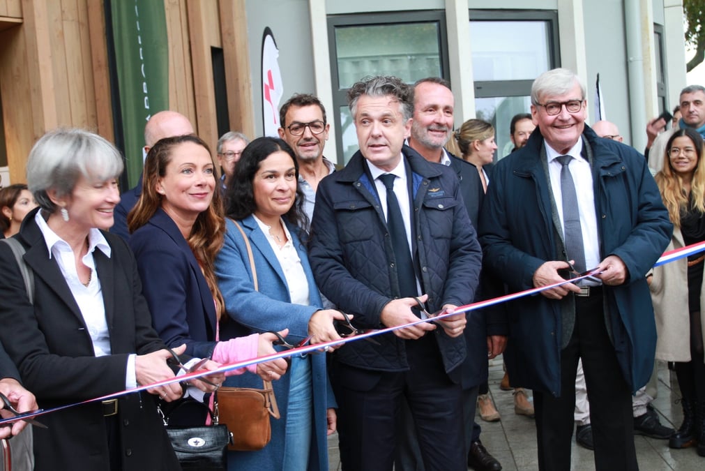 Christophe Béchu, maire d'Angers (Maine-et-Loire) lors de l'inauguration de la résidence Arborescence le 9 octobre 2024.