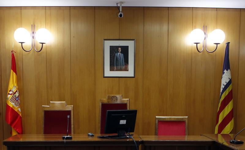 L'infante d'Espagne devant la justice