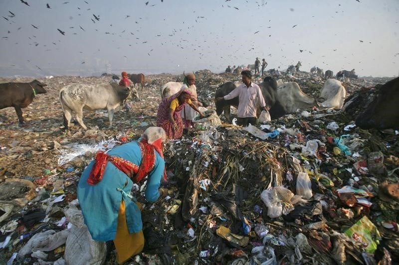 Corvée de toilettes un jour férié pour les fonctionnaires indiens