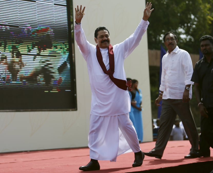 Mahinda rajapaksa mise sur les legislatives au sri lanka pour revenir au pouvoir