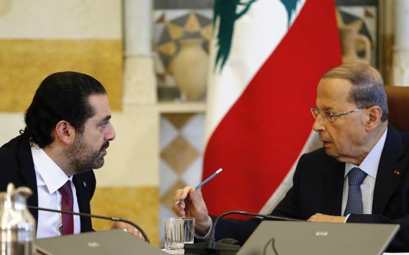 Le president libanais reconduit hariri comme premier ministre