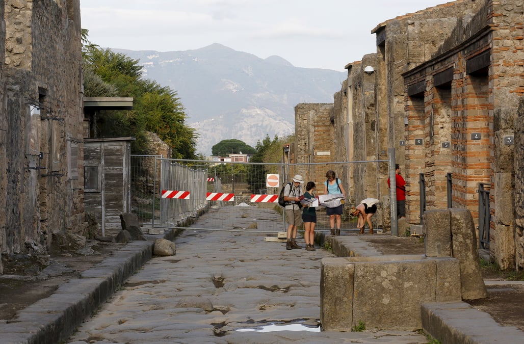 Un graffiti remet en question la date de la catastrophe de pompei