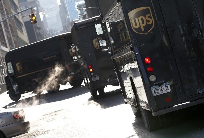 Ups embaucherait jusqu'a 95.000 saisonniers pendant les fetes